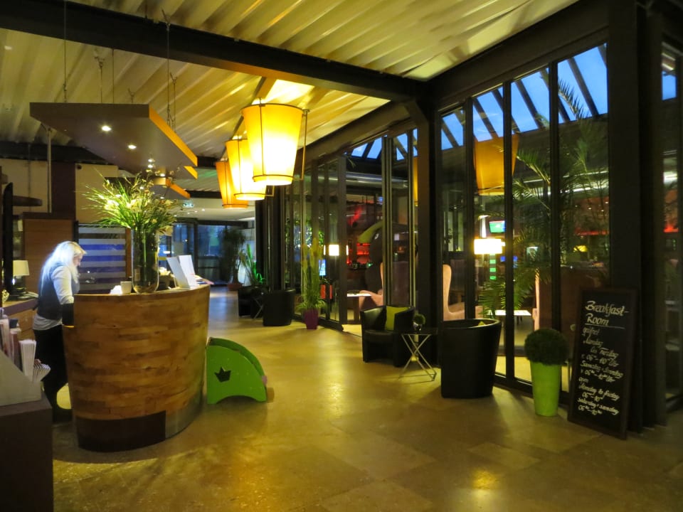 Rezeption ibis Styles Leipzig