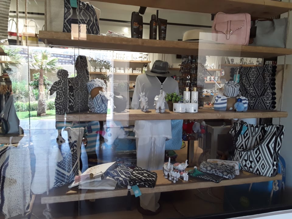 Shop im Foyer  Seaside A Lifestyle Resort