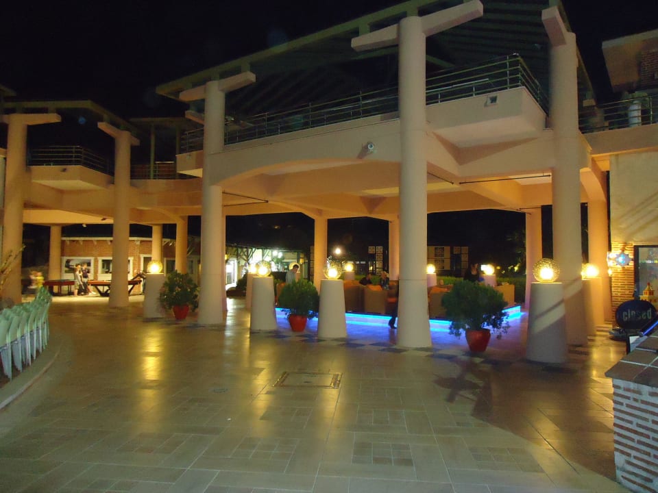 Bequeme Rattanmöbel zum entschpannen Limak Limra Hotel & Resort