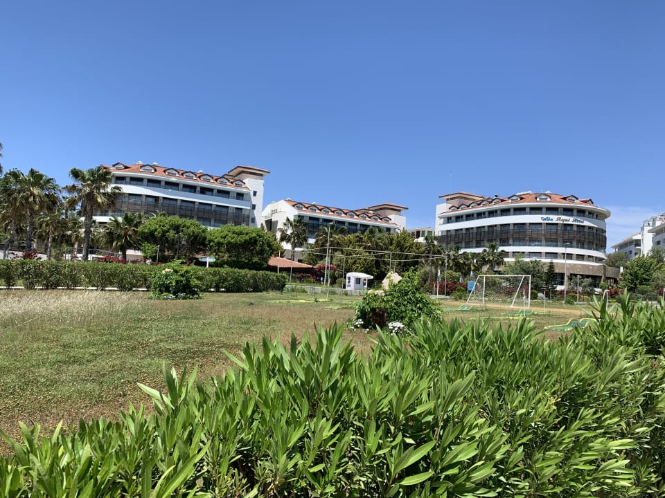 Außenansicht Alba Queen Hotel