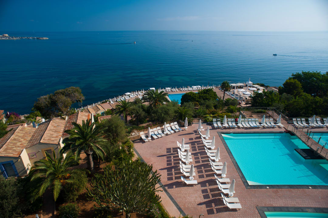 Pool Domina Zagarella Sicily