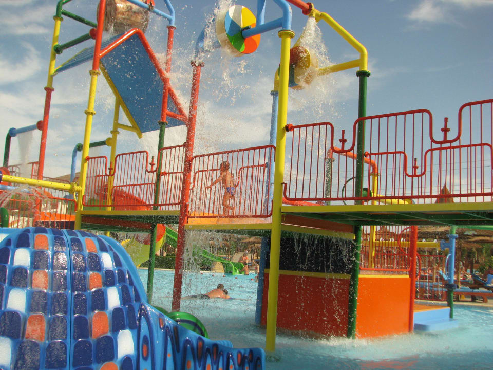 Детские горки Pickalbatros Jungle Aqua Park Resort - Neverland Hurghada