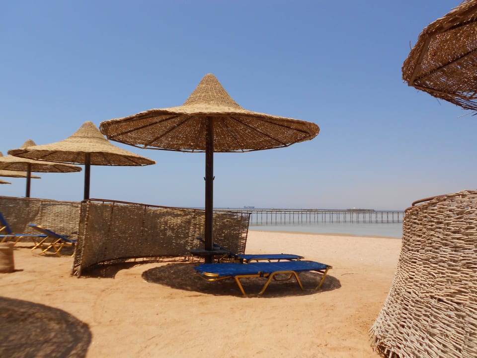 Schirme und Liegen Jaz Mirabel Park & Club