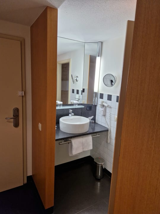 Zimmer Mövenpick Hotel Nürnberg Airport