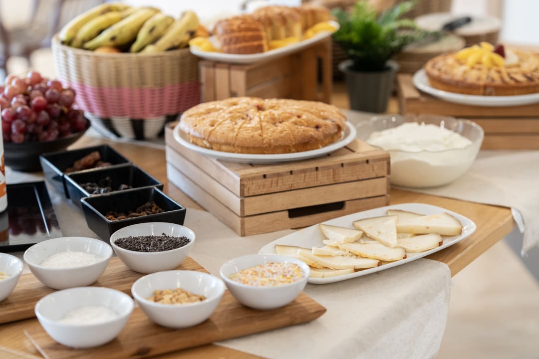 Gastro Hotel LIVVO Anamar Suites