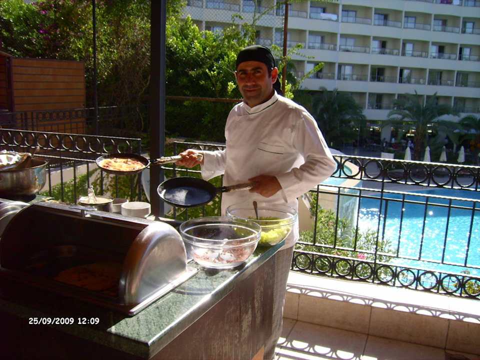 Hier wird lecker gekocht Aska Bayview Resort