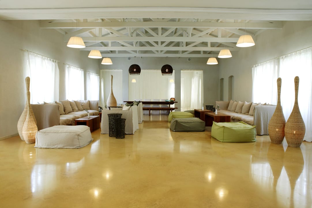 Lobby Doryssa Seaside Resort