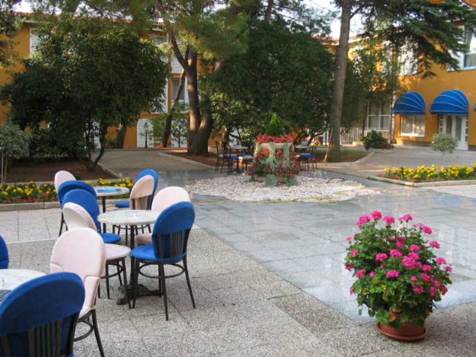 Innenhof-2 Valamar Sanfior Hotel & Casa