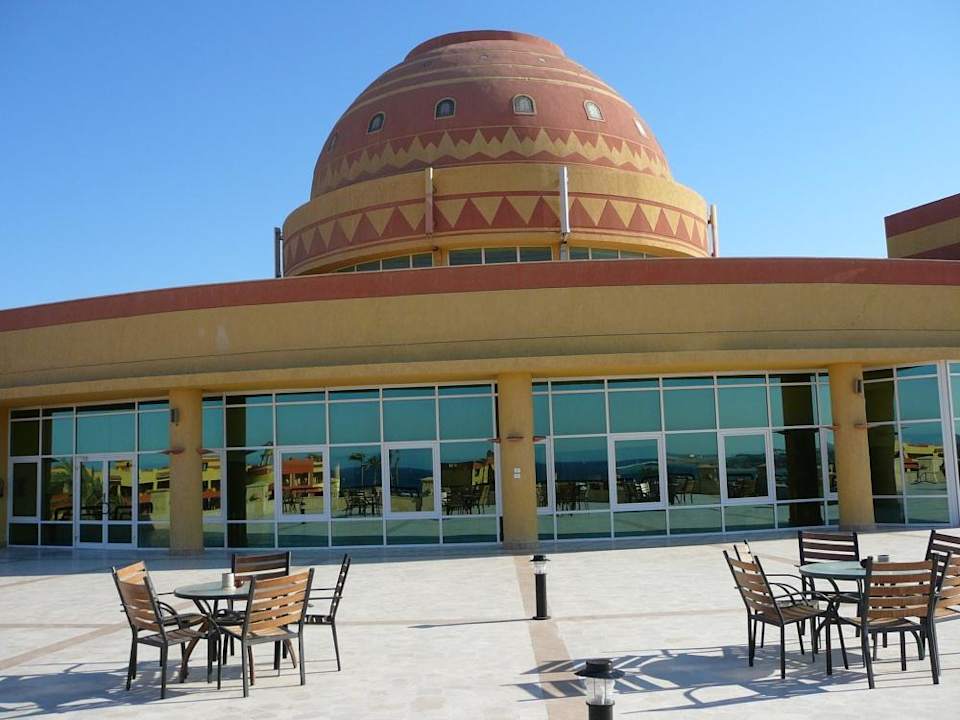 Lobbyterrasse Malikia Resort Abu Dabbab