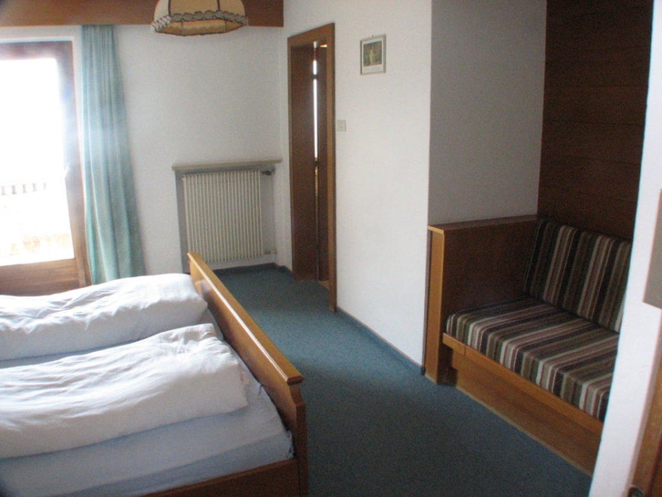 Doppelzimmer im älteren Teil des Hotels DAS GERSTL Alpine Retreat