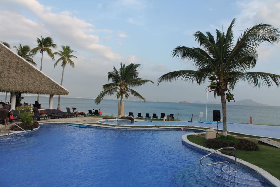 Pool Dreams Playa Bonita Panama