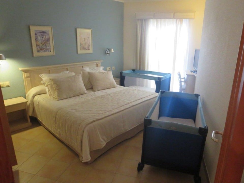 Schlafzimmer VIVA Cala Mesquida Resort & Spa