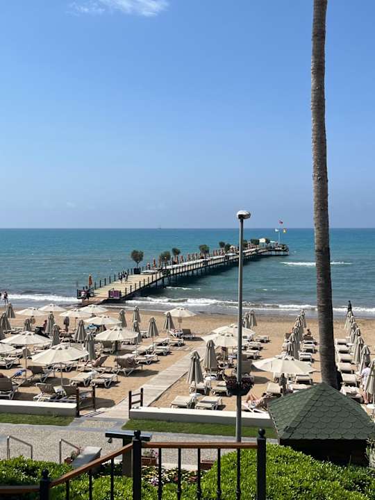 Strand Arum Barut Collection