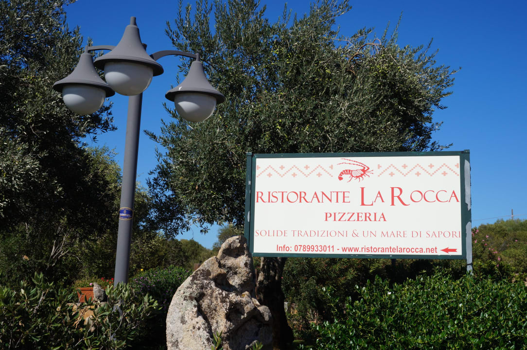 Sehr gute Pizzeria - tolles Ambiente im Garten Hotel La Rocca Resort & Spa