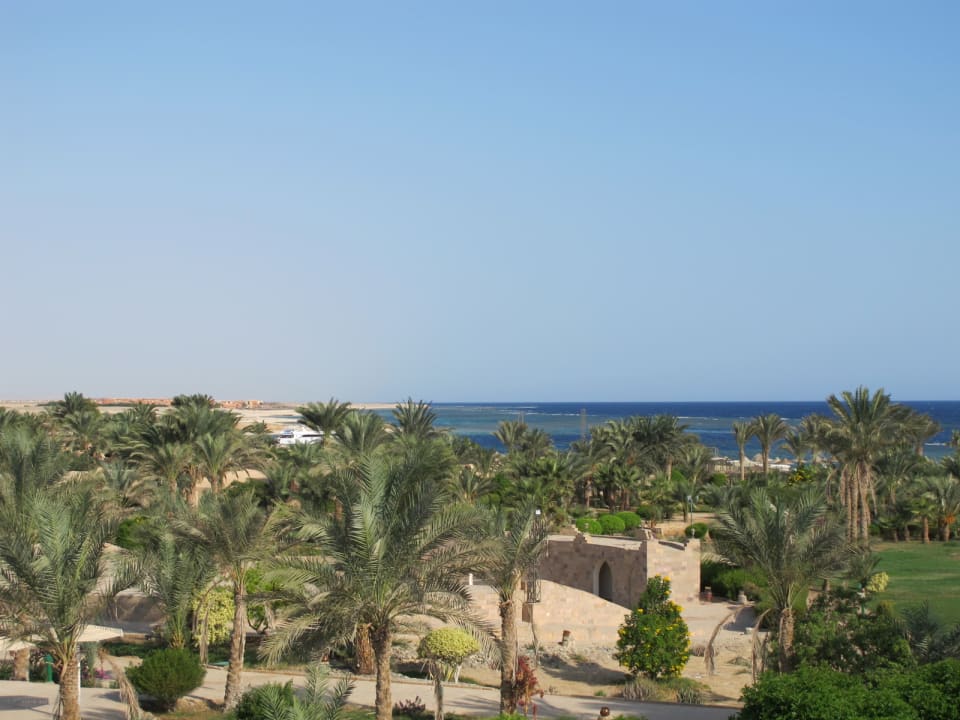 Strand Pensée Royal Garden Beach Resort