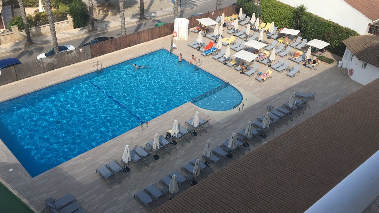 Pool BQ Can Picafort