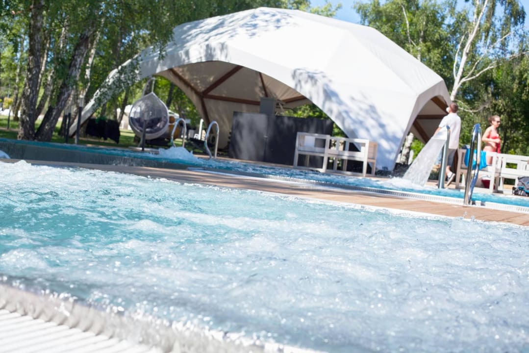 Basen Rosevia Resort Rosevia Friends & Family Resort