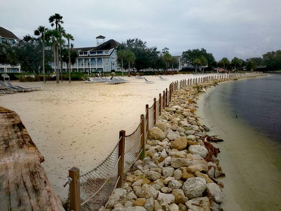 Strand Hotel Disney's Yacht Club Resort