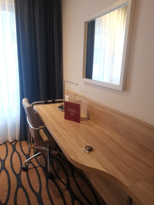 Zimmer Hampton By Hilton Frankfurt Airport