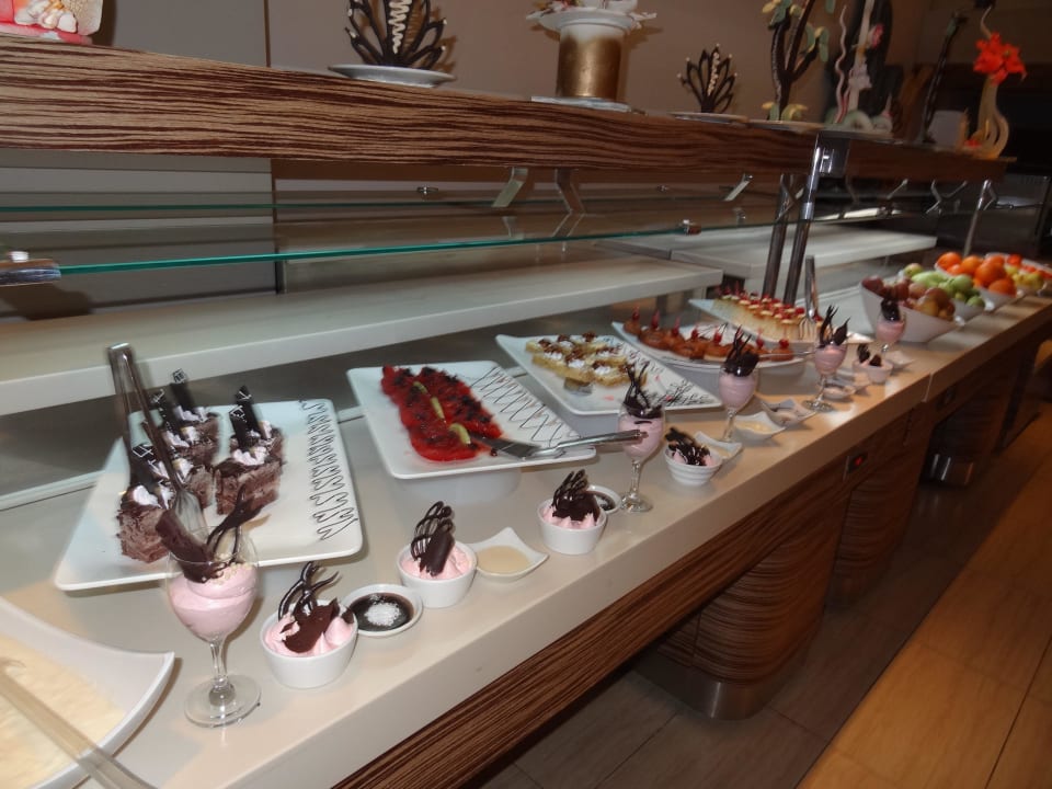 Essen Port Side Resort Hotel