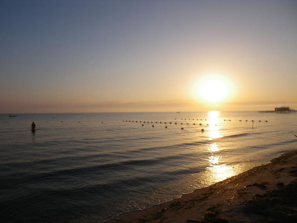 Früh morgens Houda Golf & Beach Club