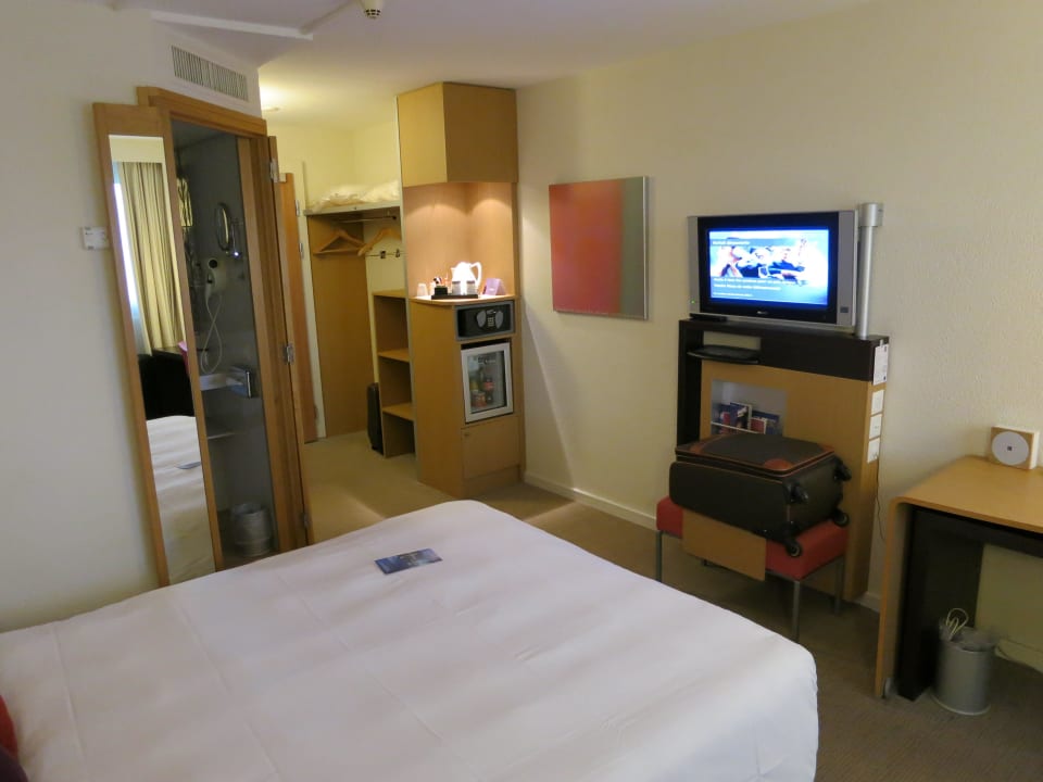 Standard Doppelzimmer #340 Hotel Novotel Lausanne Bussigny