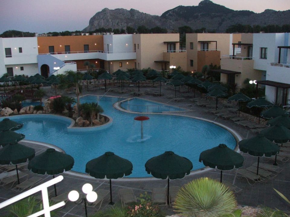 Hauptpool Atlantica Mikri Poli Rhodes