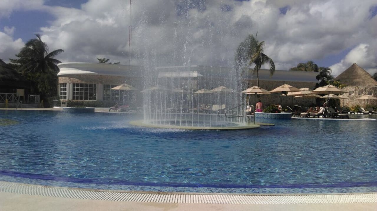 Pool Catalonia Royal Tulum Beach & Spa Resort - Adults only