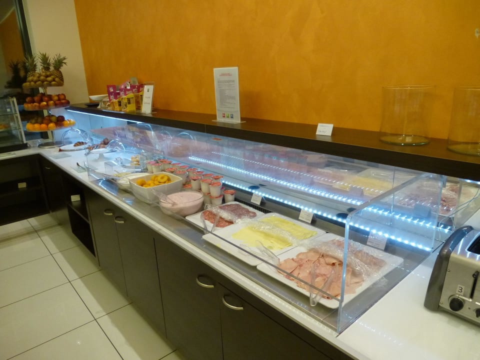 Frühstücksraum ibis Styles Hotel Milano Melegnano