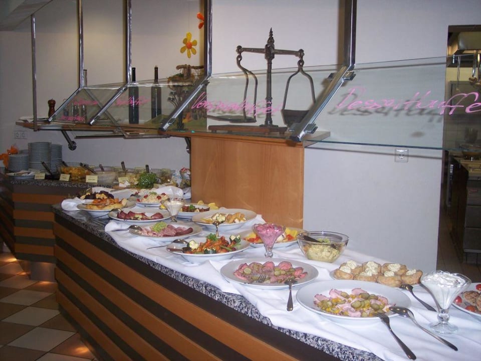 Sonntags-Brunch-Büffet - einfach spitze SAVOY Hotel Bad Mergentheim