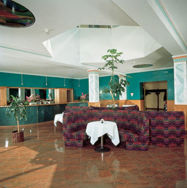 Lobby/Eingang Palace Hotel Mürren