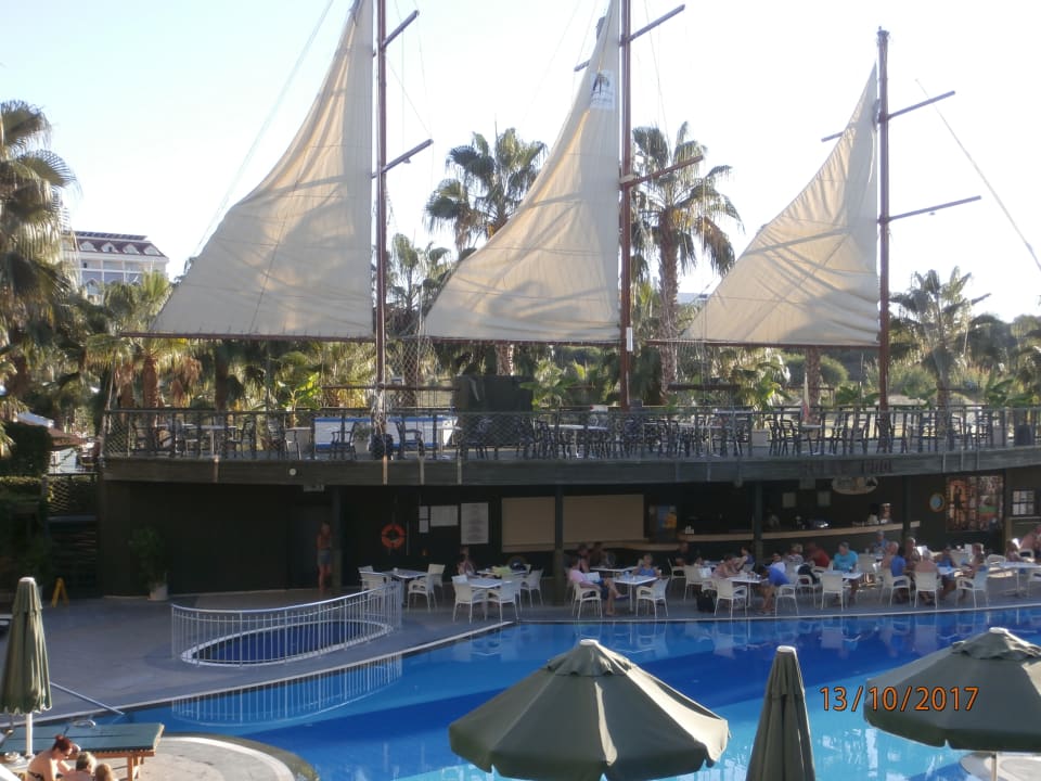 Gastro Can Garden Resort