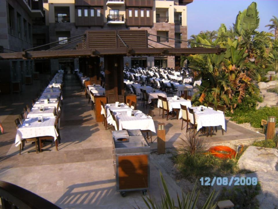 gedeckt fürs Abendessen  Calimera Serra Palace