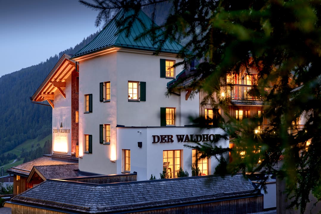 Außenansicht Hotel Der Waldhof