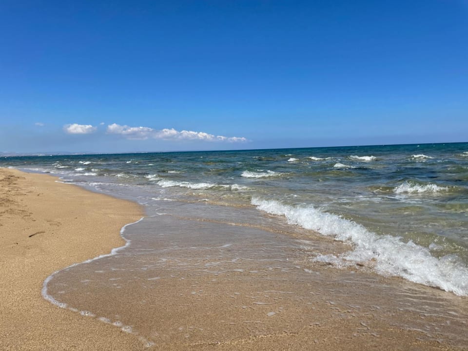 Strand Salamis Bay Conti Resort Hotel & Casino