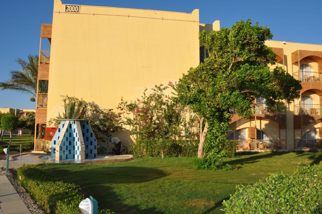 Die schönen Außenduschen gibts oft Desert Rose