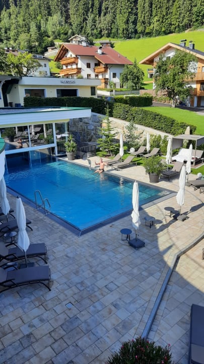 Ausblick Platzlhof - Mein Hotel im Zillertal