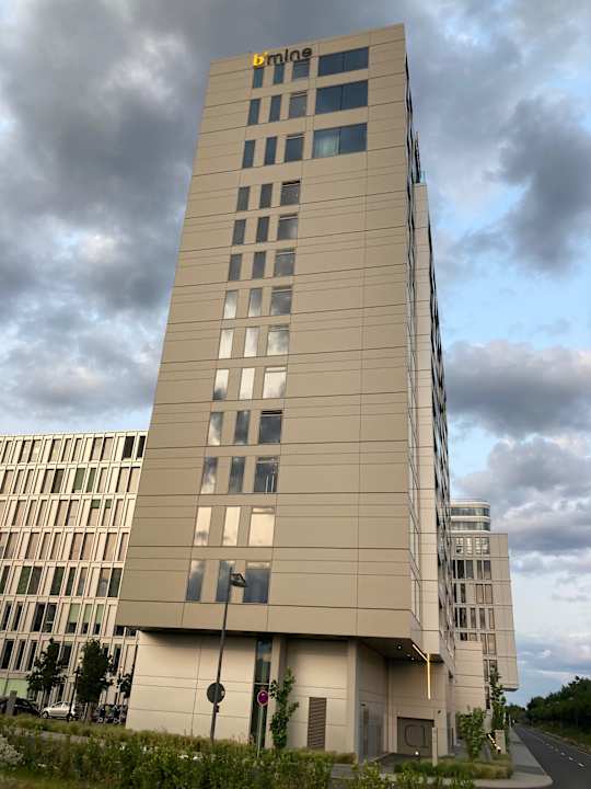 Außenansicht b'mine Hotel Frankfurt Airport
