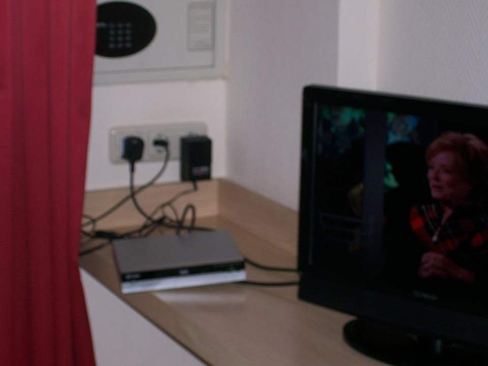 TV PLAZA INN Hamburg Moorfleet