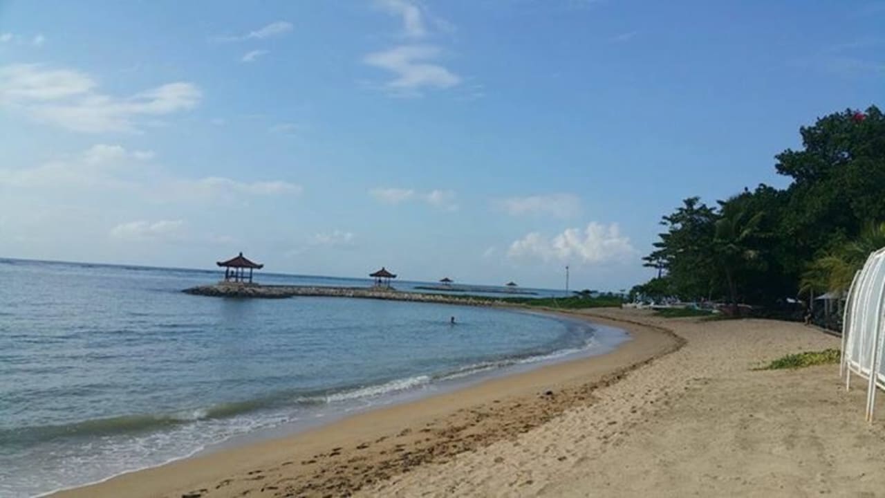 Strand Puri Santrian