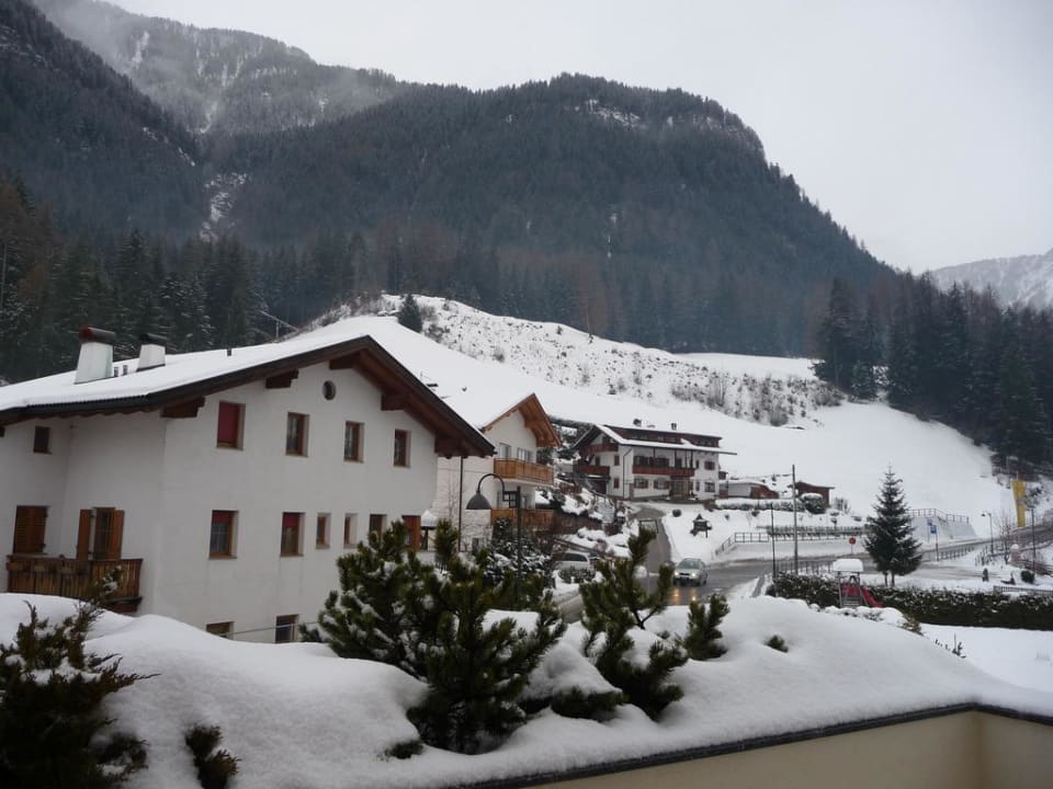 Aussicht vom Balkon Alpin & Vital Hotel La Perla