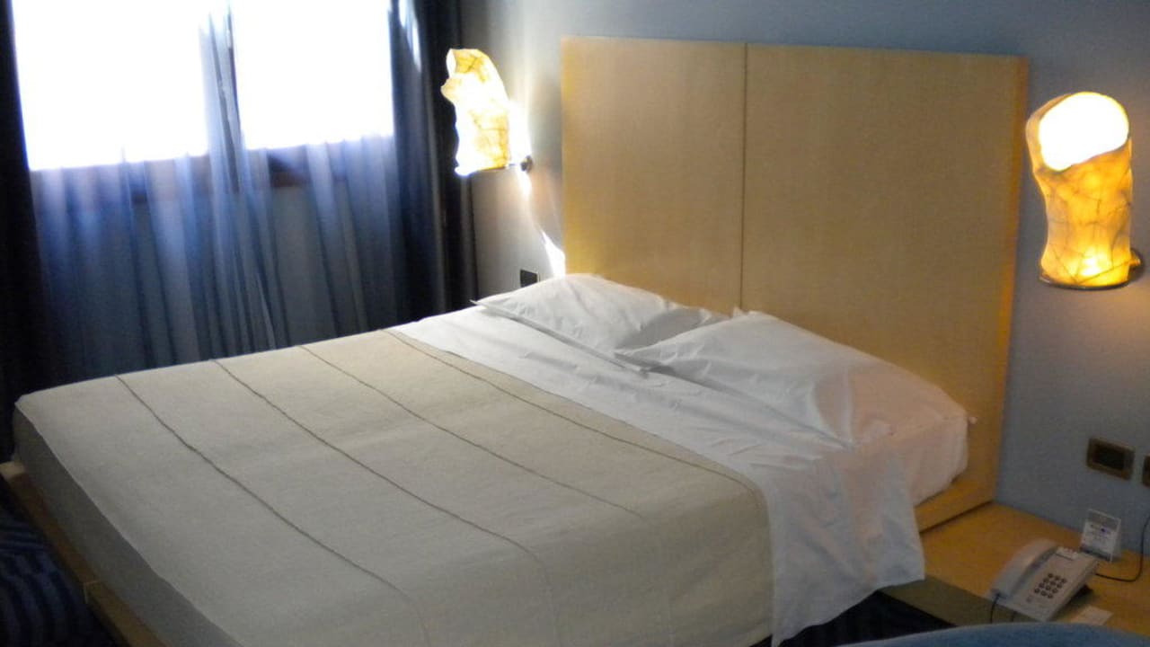 Doppelbett Hotel Abitart