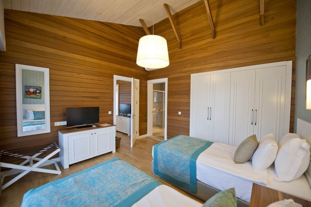 Zimmer Kimera Lounge