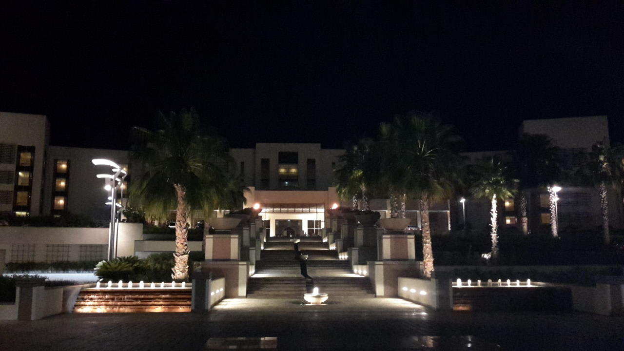Hoteleingang Park Hyatt Abu Dhabi Hotel and Villas