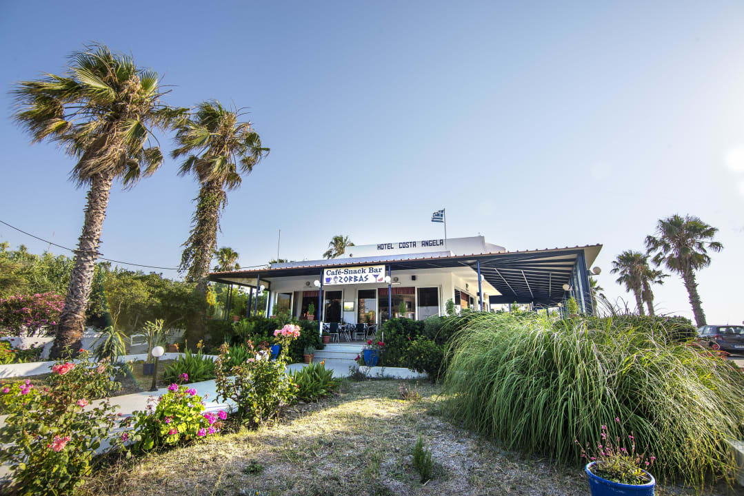 Bar - Restaurant Costa Angela Seaside Resort