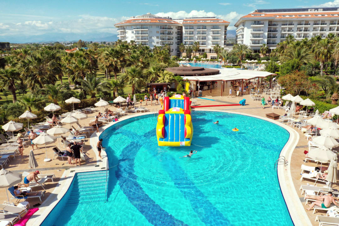 Pool Seaden Sea World Resort & Spa