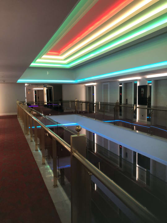 Sonstiges Azura Deluxe Resort & Spa Hotel