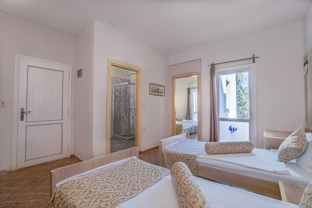 Zimmer Paloma Family Club