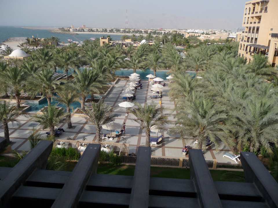 Ausblick zum Meer Hilton Garden Inn Ras Al Khaimah