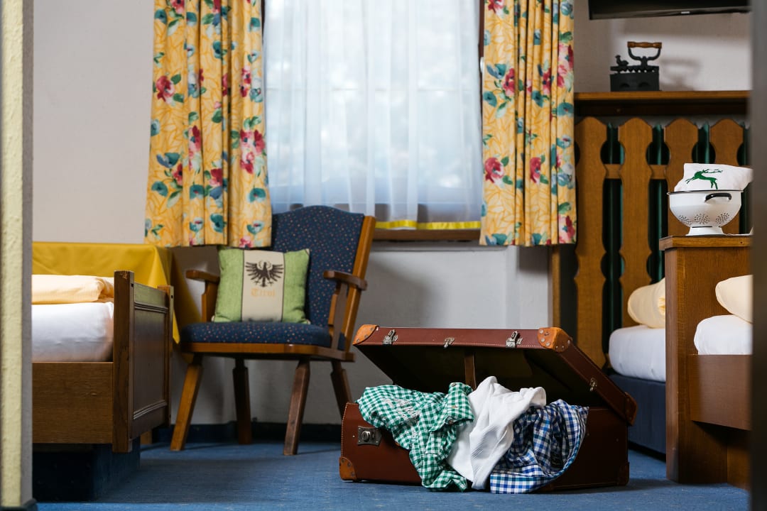 Zimmer Traditionsgasthof Weißbacher